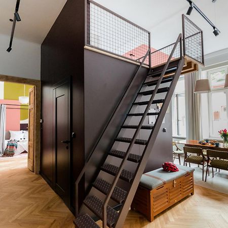 Apartamento Quiet Luxury On Florianska Cracovia Exterior foto