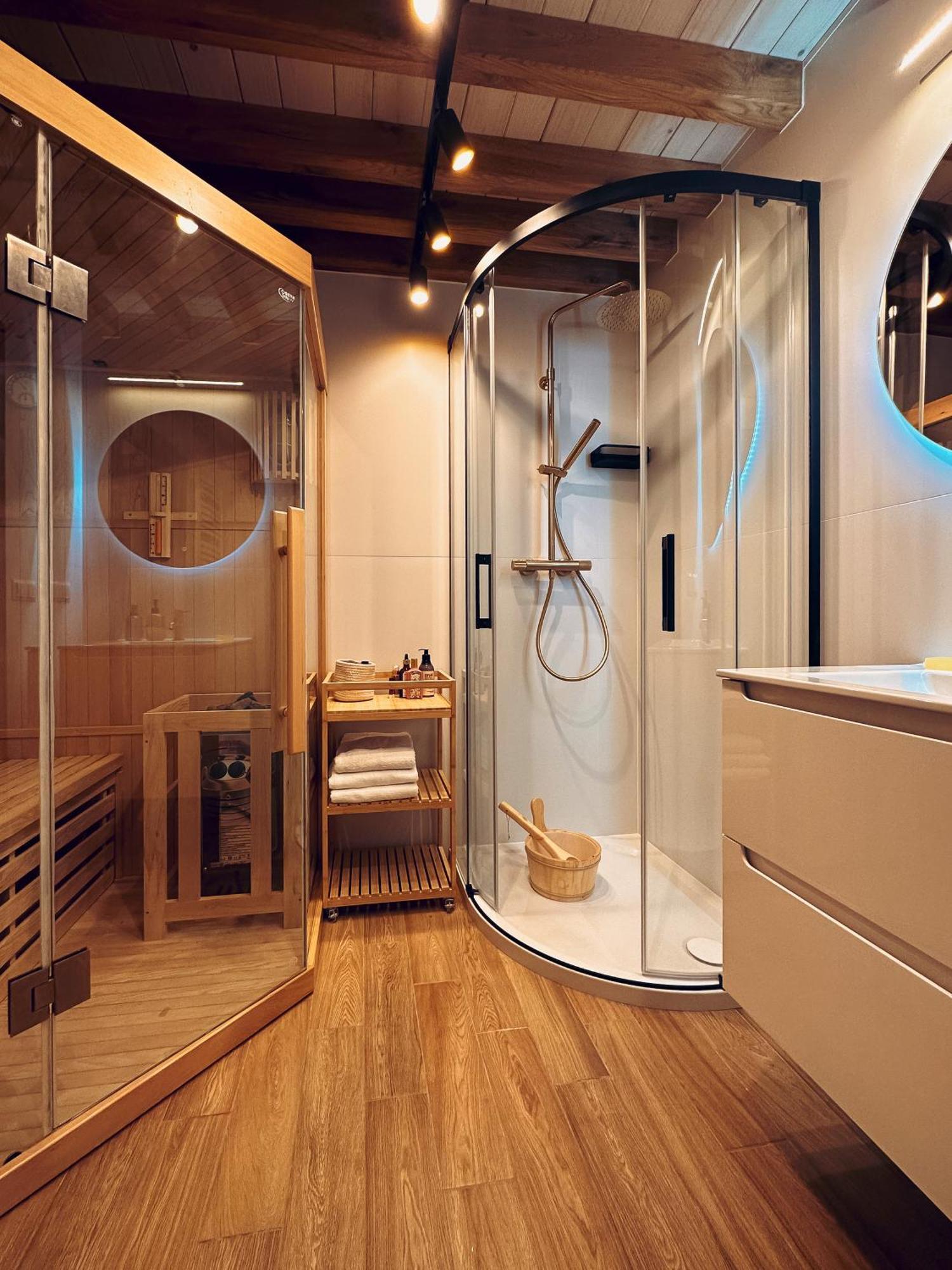 Apartamento Quiet Luxury On Florianska Cracovia Exterior foto